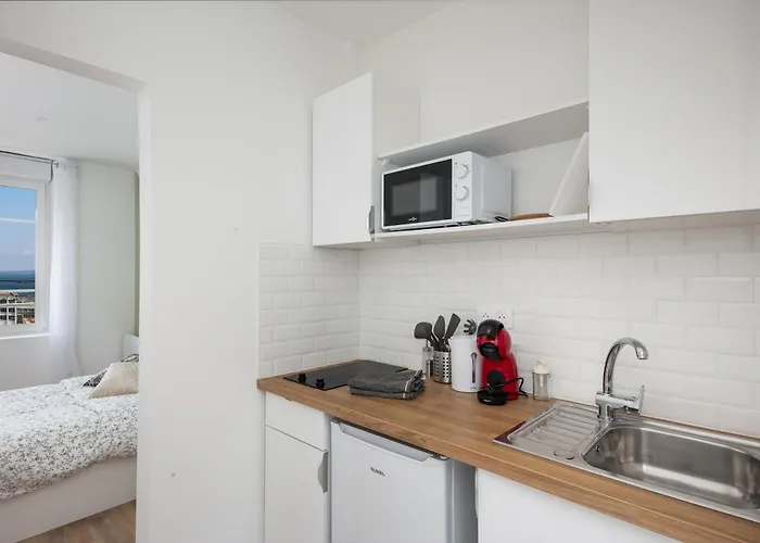 Kenavo Apartman Breszt